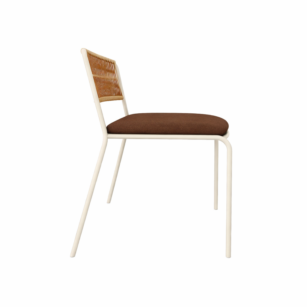 CHAIR WITH CUSHION (AHO/014/001)