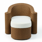 LOUNGER CHAIR AND OTTOMAN INCLUDING UMBRELLA WITH CUSHION (AHOC/108/001)