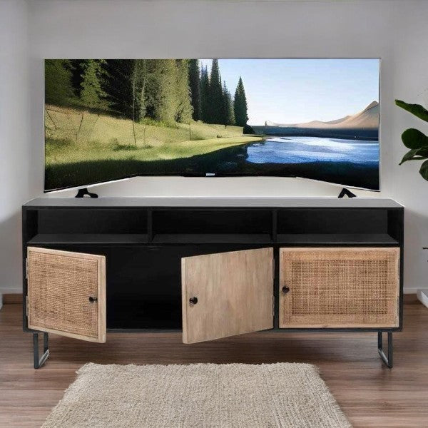 Coastal Charm TV Stand in Wood and Rattan