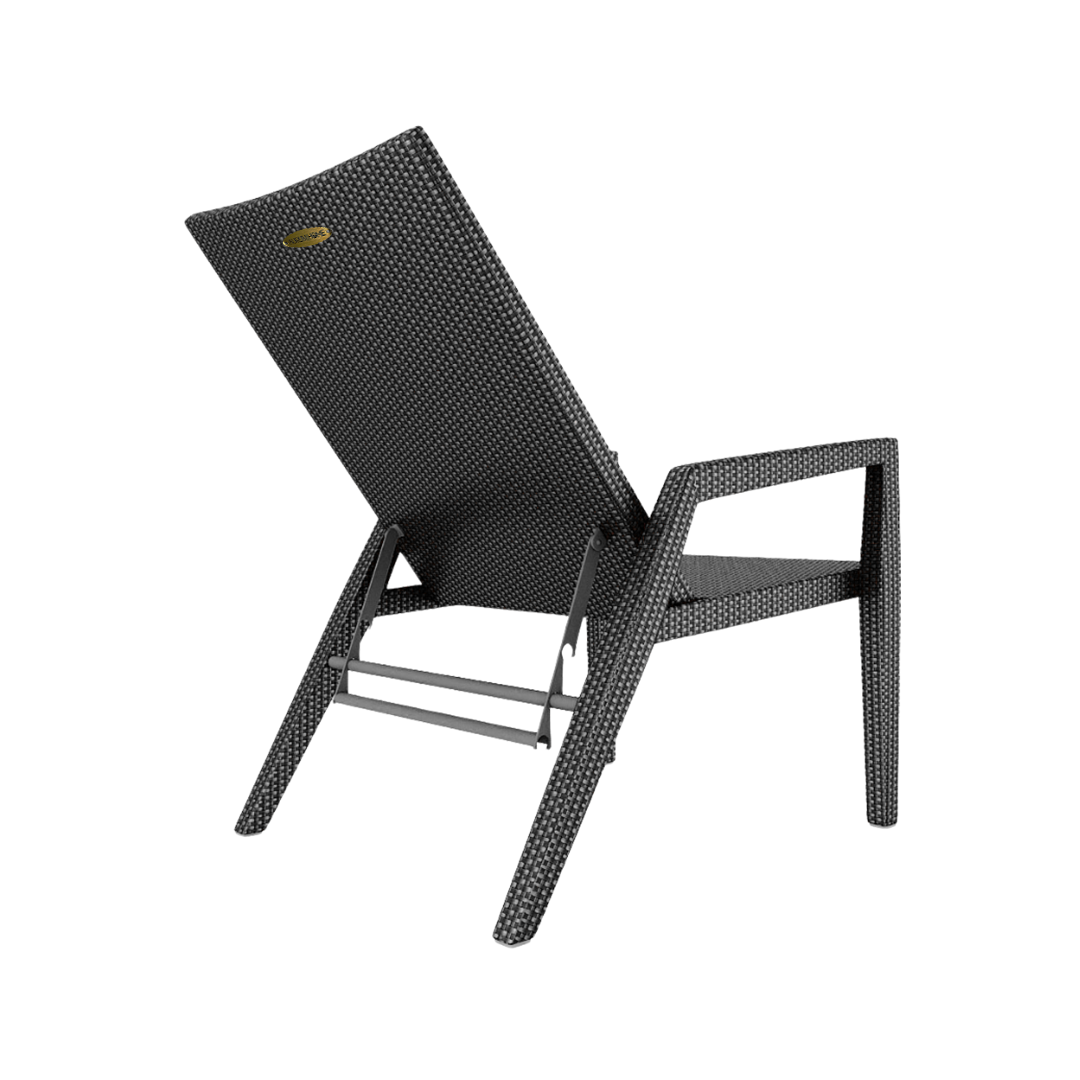 ADJUSTABLE LOUNGE CHAIR WITH CUSHION (AHO/008/001)