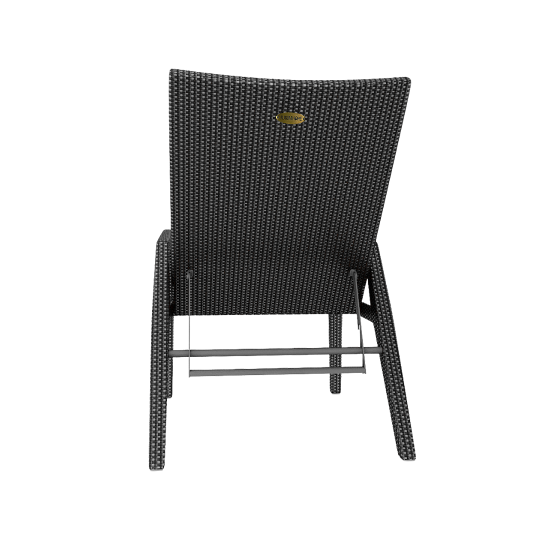 ADJUSTABLE LOUNGE CHAIR WITH CUSHION (AHO/008/001)