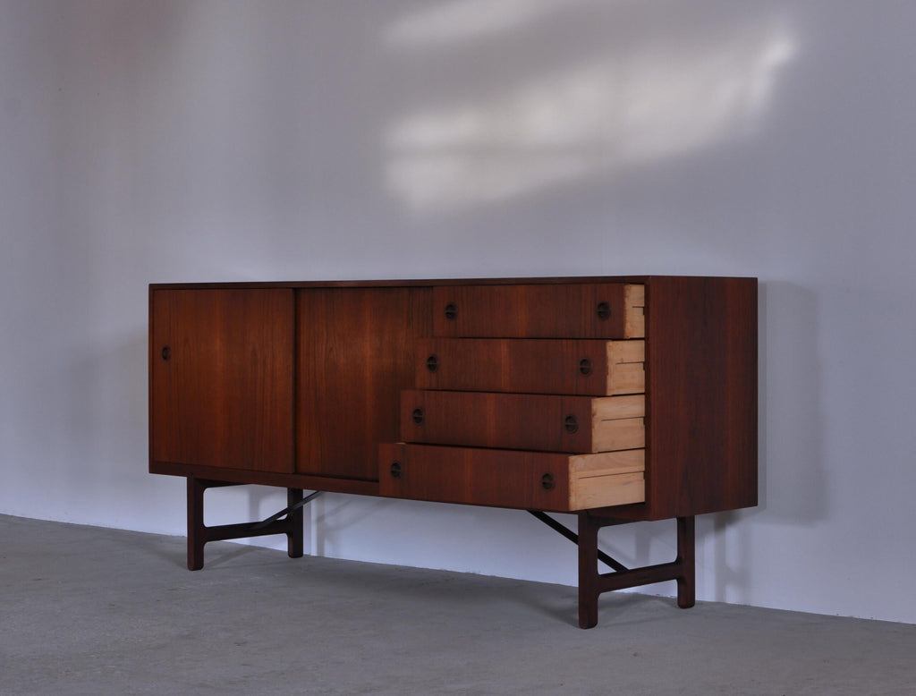 Modern Solid Teakwood Danish Sideboard